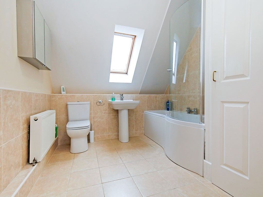 2 bed flat for sale in Belmont Road, Belmont, Durham DH1, £140,000