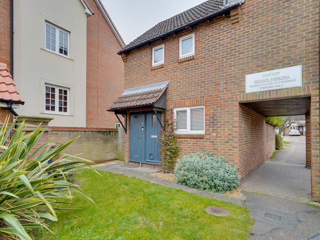 1 bed link-detached house for sale in Princes Mews, Royston SG8, £260,000