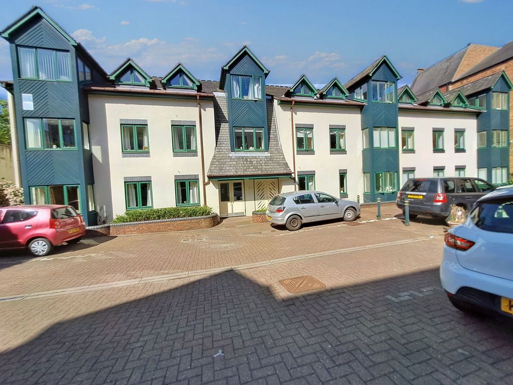 1 bed flat for sale in Pudding Mews, Hexham NE46, £70,000