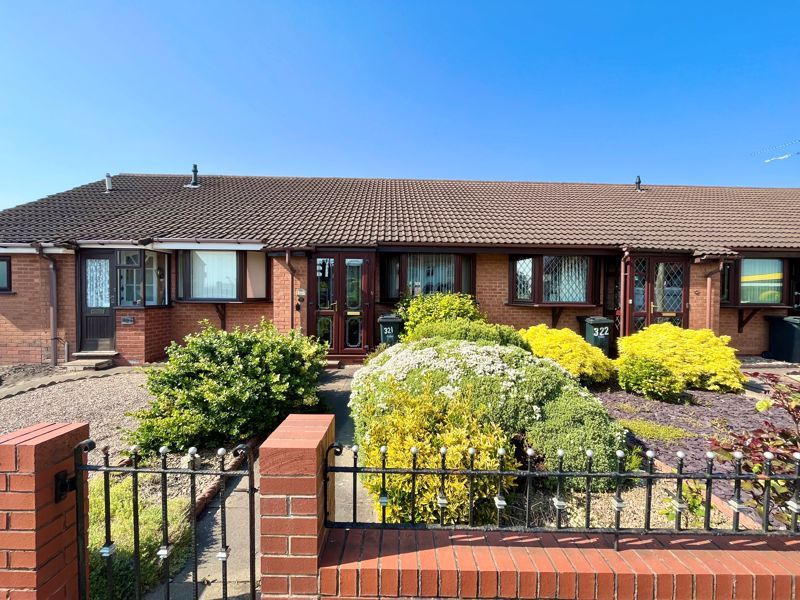 1 bed bungalow for sale in Brettell Lane, Brierley Hill DY5, £180,000