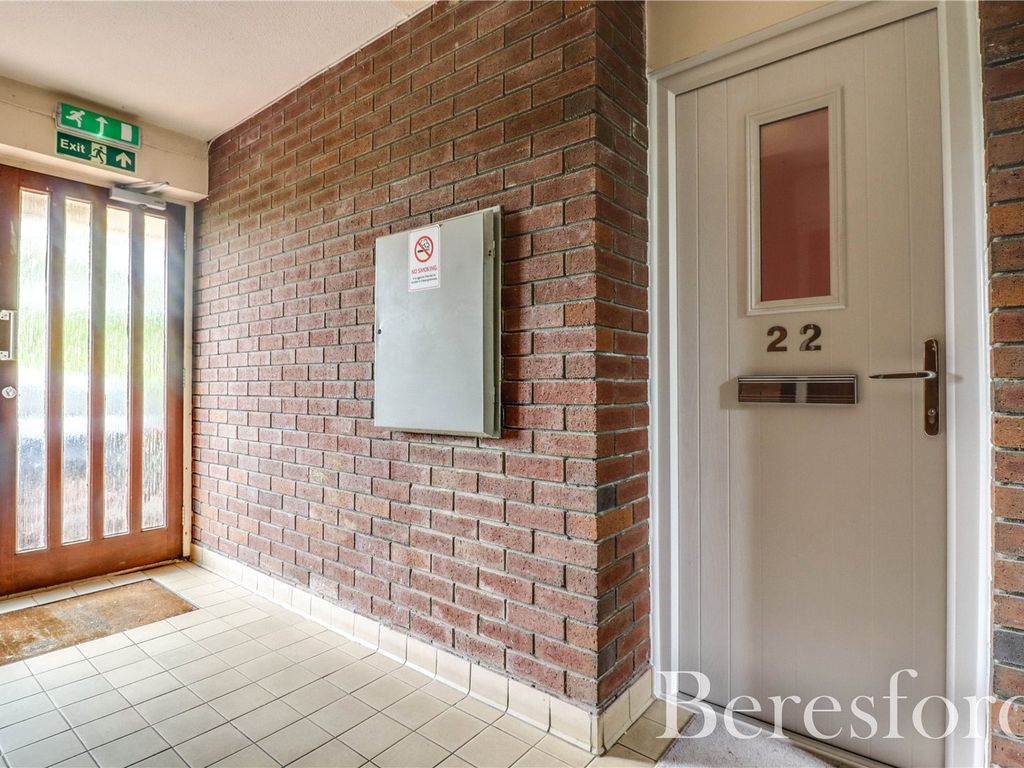 2 bed flat for sale in Mill Court, Braintree CM7, £130,000