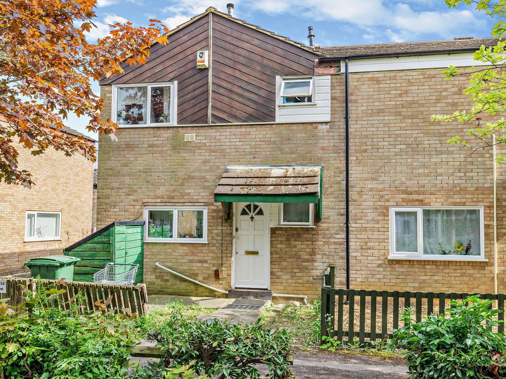 3 bed terraced house for sale in Buckingham Gate, Eaglestone, Milton Keynes MK6, £260,000