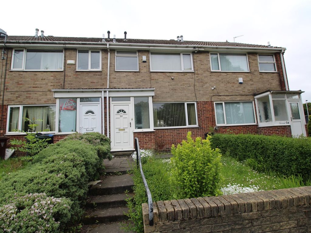 3 bed terraced house for sale in Fenby Avenue, Bradford BD4, £140,000