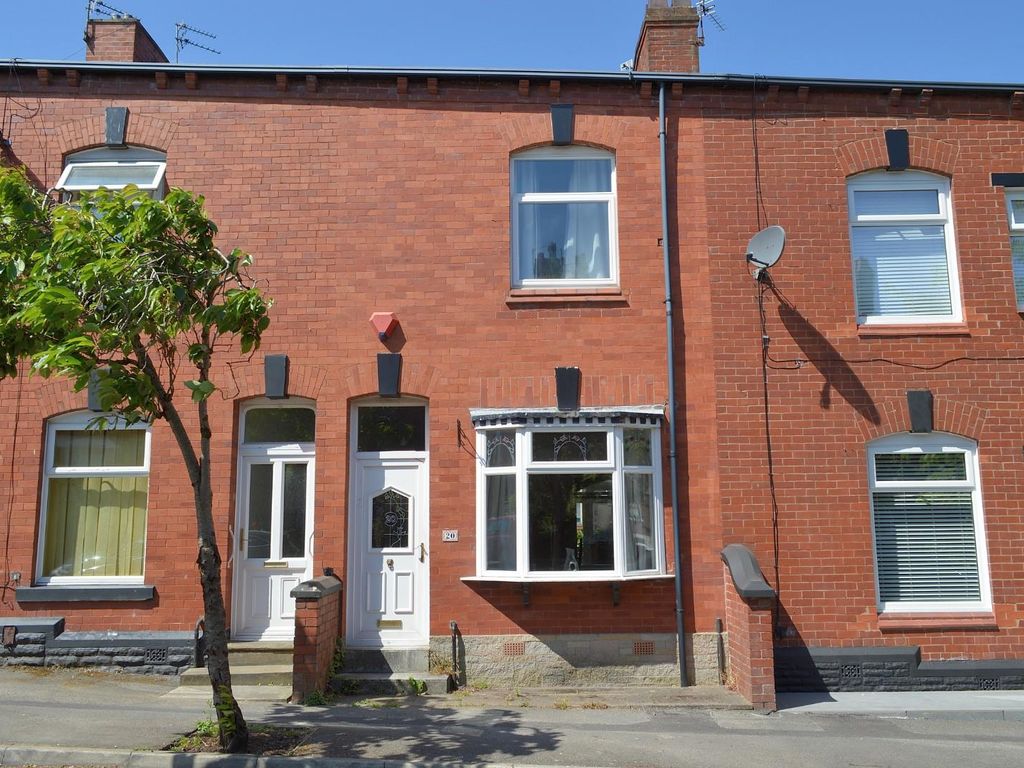 2 bed terraced house for sale in Carnarvon Street, Hollinwood, Oldham OL8, £150,000