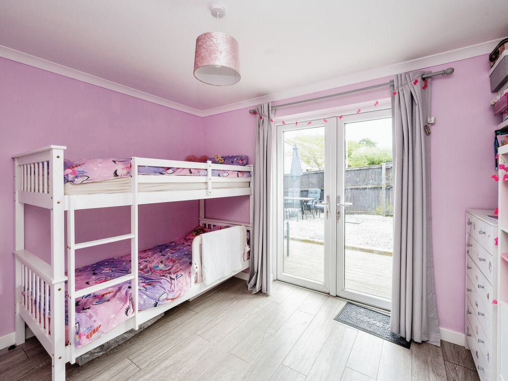 3 bed detached bungalow for sale in Crown Road, Bridgend CF33, £250,000