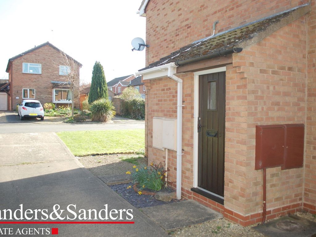 1 bed terraced house for sale in Horton Close, Alcester B49, £165,000