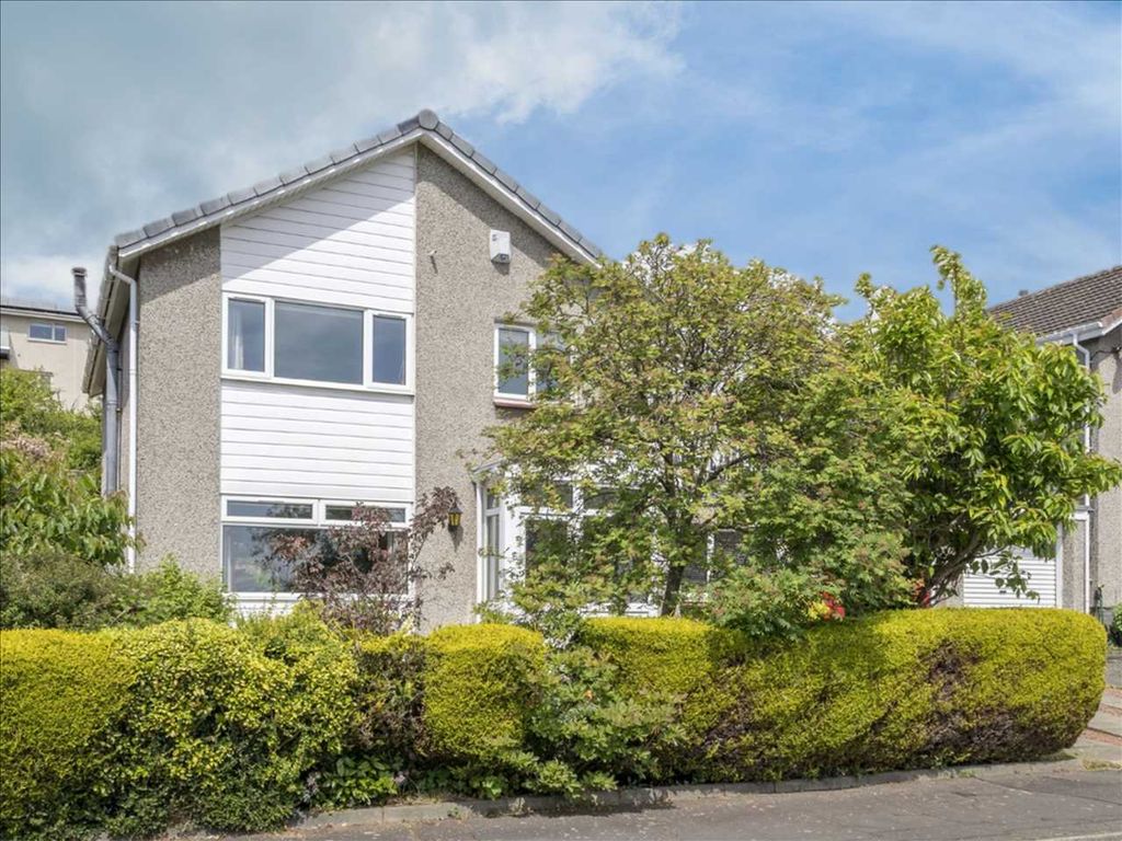 4 bed property for sale in Cramond Place, Dalgety Bay, Dunfermline KY11, £285,000