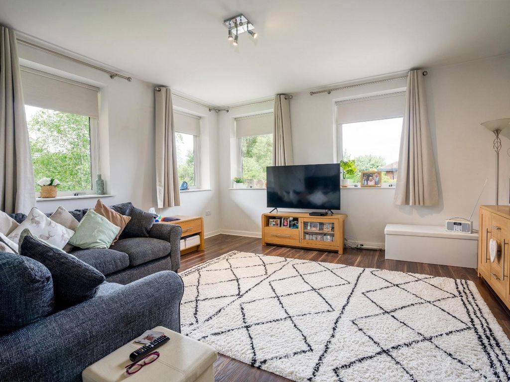 1 bed flat for sale in Halo 3, Amy Johnson Way, York YO30, £155,000