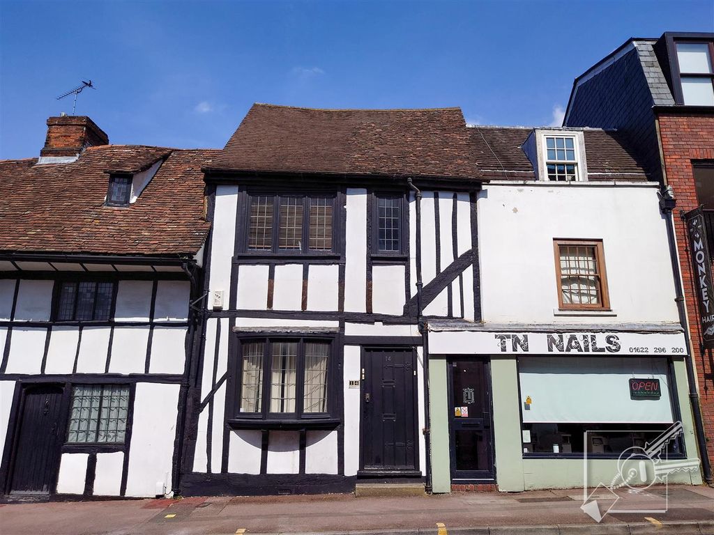 Commercial property for sale in St. Faiths Street, Maidstone ME14, £275,000
