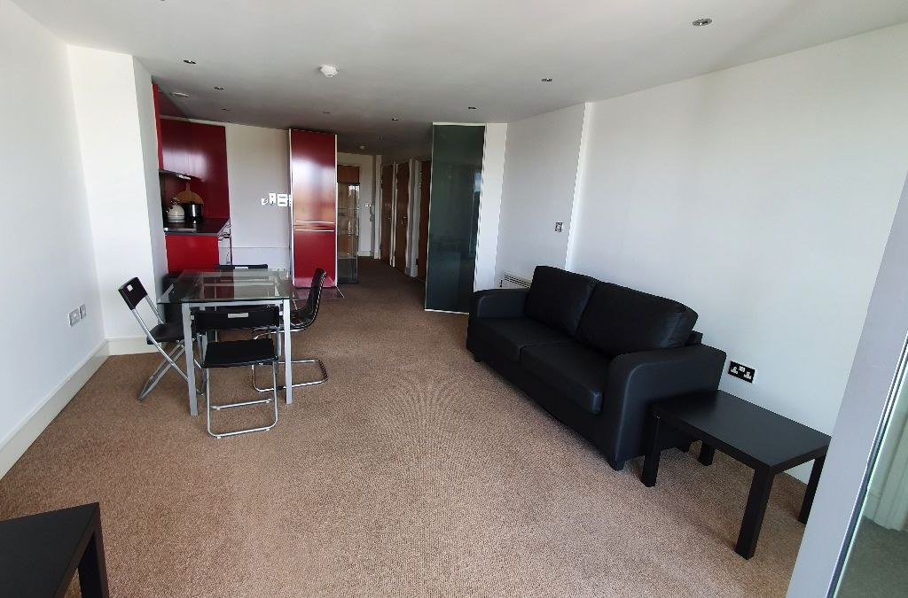 2 bed flat for sale in Huntingdon Street, Nottingham NG1, £160,000