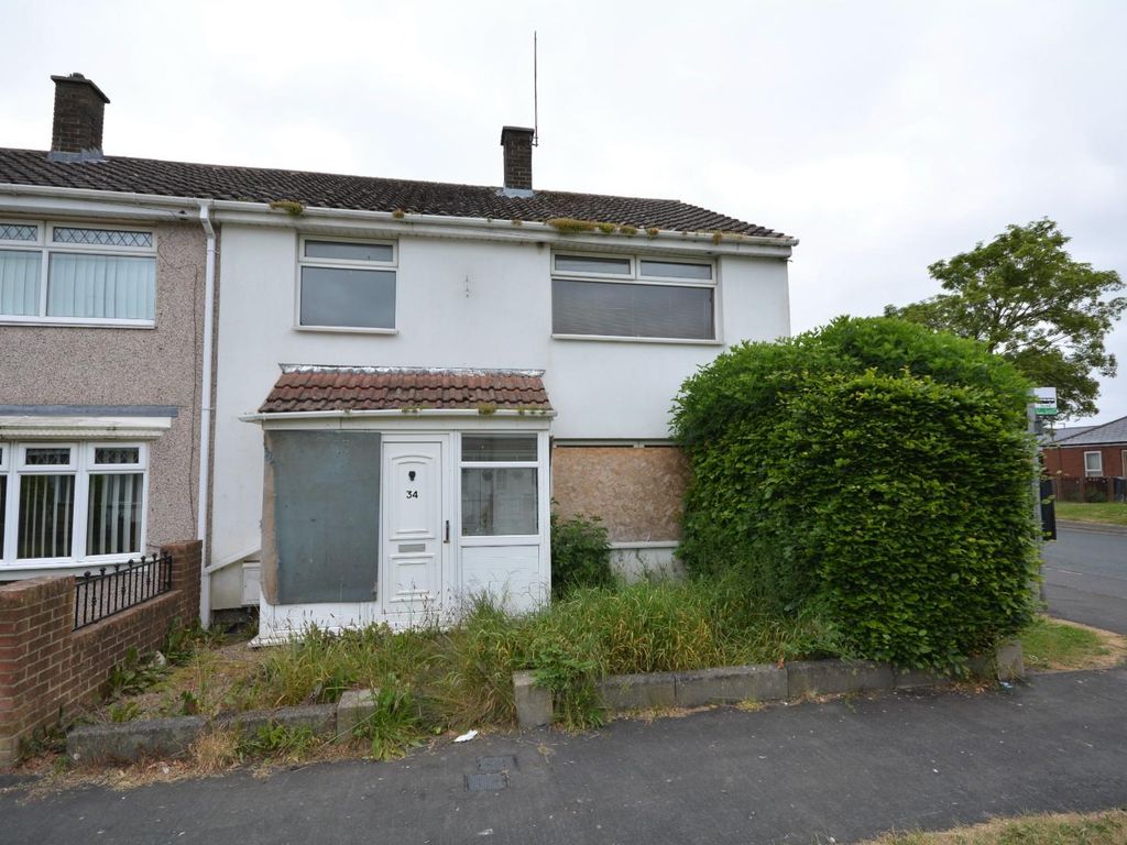 3 bed end terrace house for sale in Cheviot Walk, Coundon, Bishop Auckland DL14, £50,000
