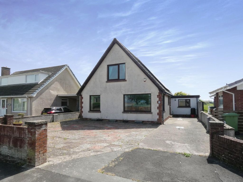 4 bed detached bungalow for sale in Skinburness Road, Skinburness, Silloth CA7, £265,000