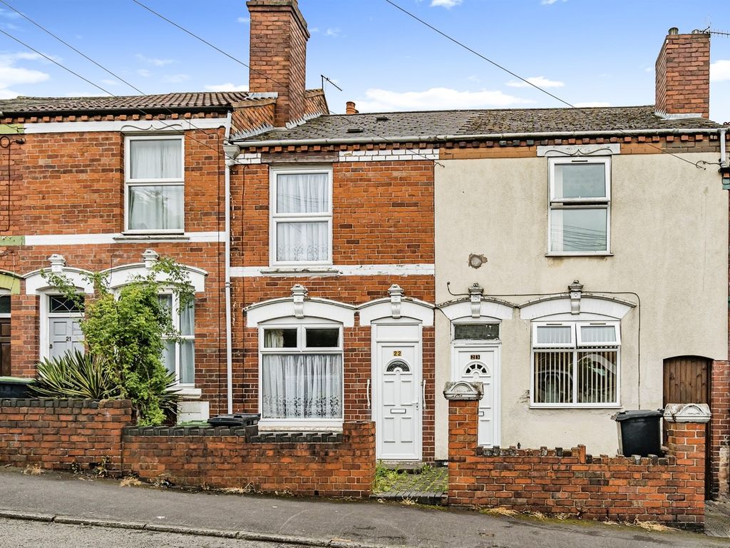 3 bed terraced house for sale in Junction Street, Dudley DY2, £150,000