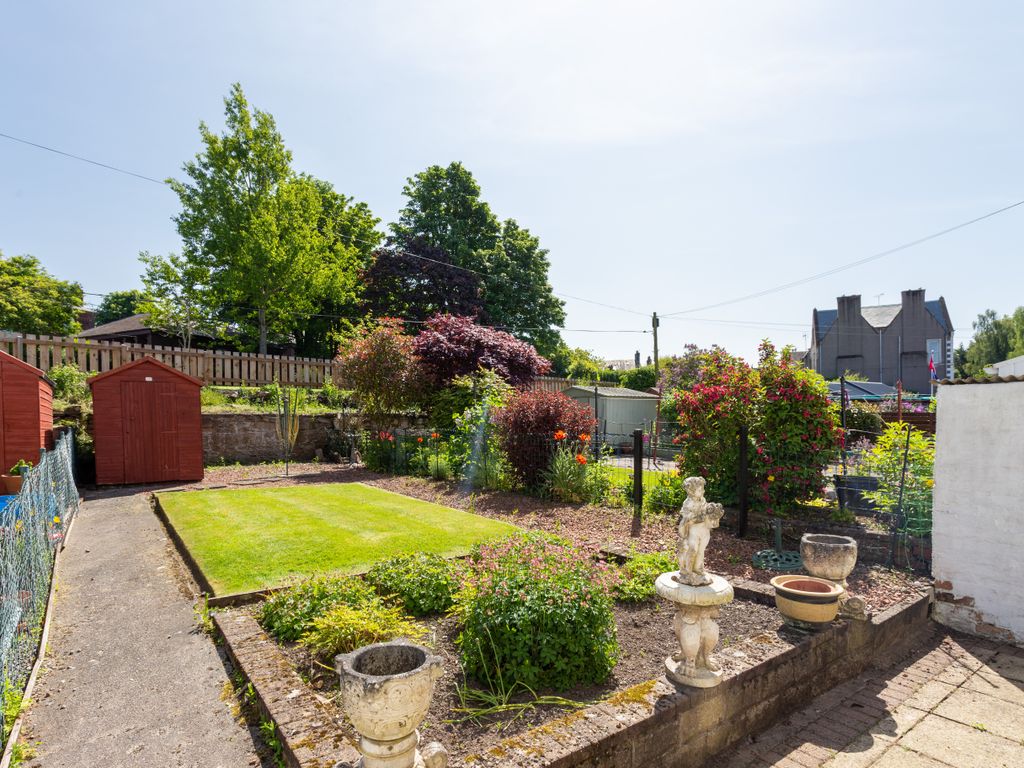 3 bed terraced house for sale in Huntingdon Road, Dumfries DG1, £100,000