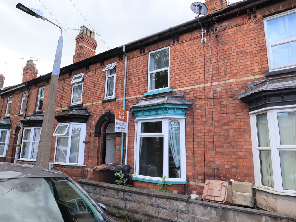 3 bed terraced house for sale in Boultham Avenue, Lincoln LN5, £149,000