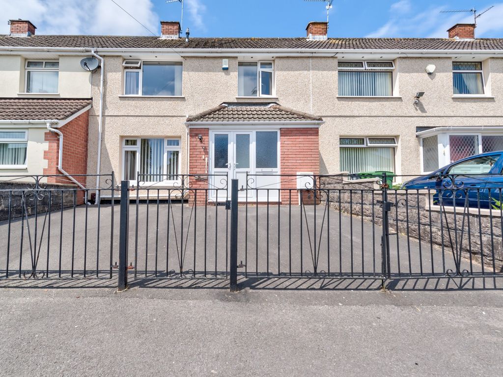 3 bed terraced house for sale in Aberdaron Road, Rumney, Cardiff. CF3, £200,000