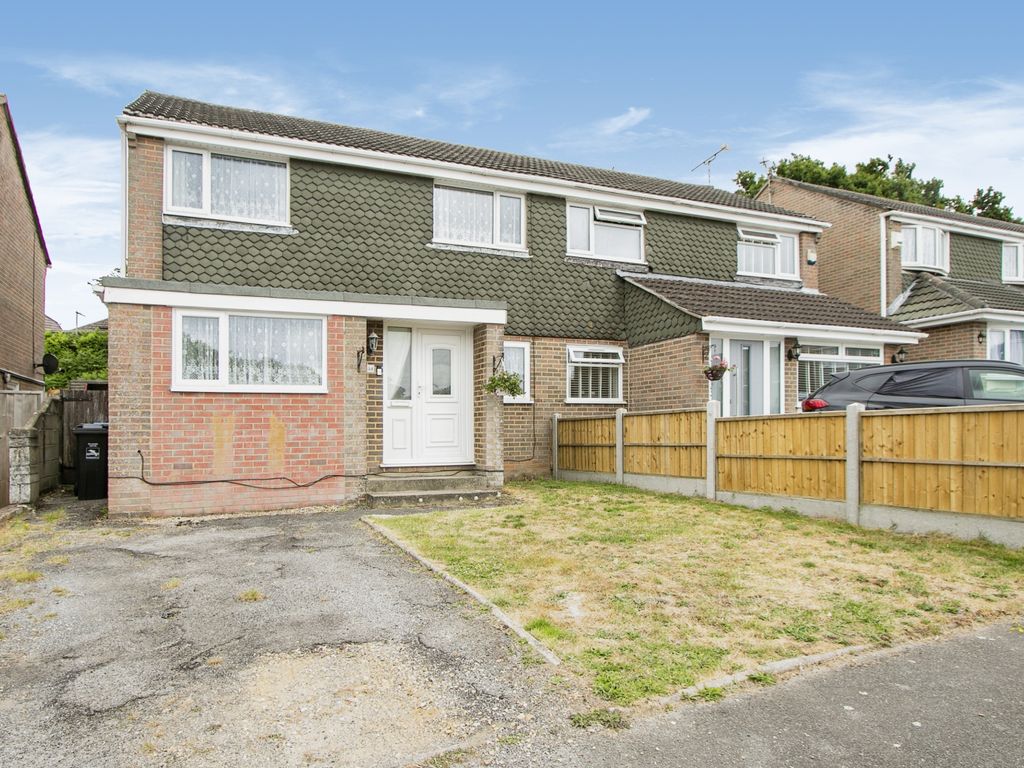 3 bed semi-detached house for sale in Carisbrooke Crescent, Poole BH15, £305,000