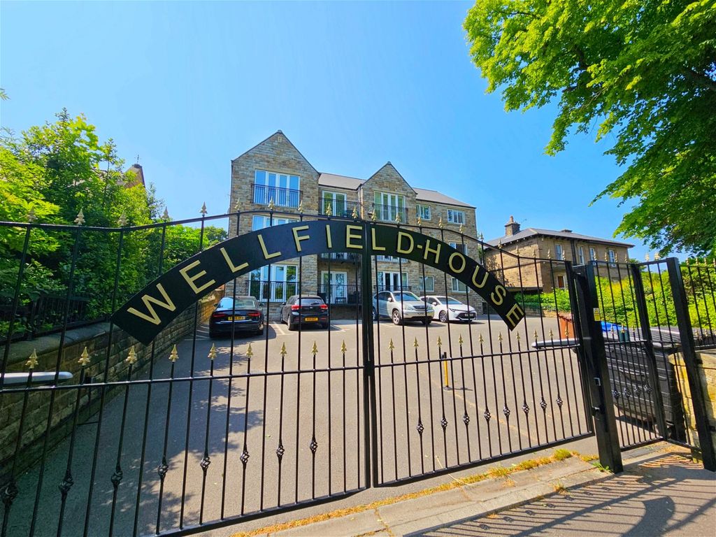 2 bed flat for sale in Wellfield Road, Barnsley S75, £165,000