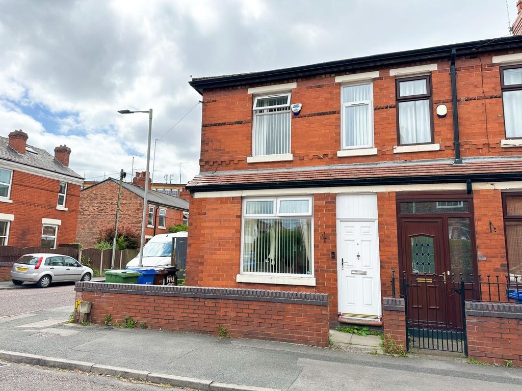 2 bed end terrace house for sale in Hurst Street, Reddish, Stockport SK5, £190,000