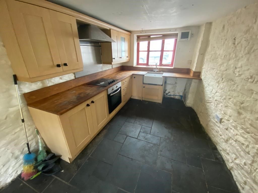 3 bed semi-detached house for sale in Dewi Road, Tregaron SY25, £125,000