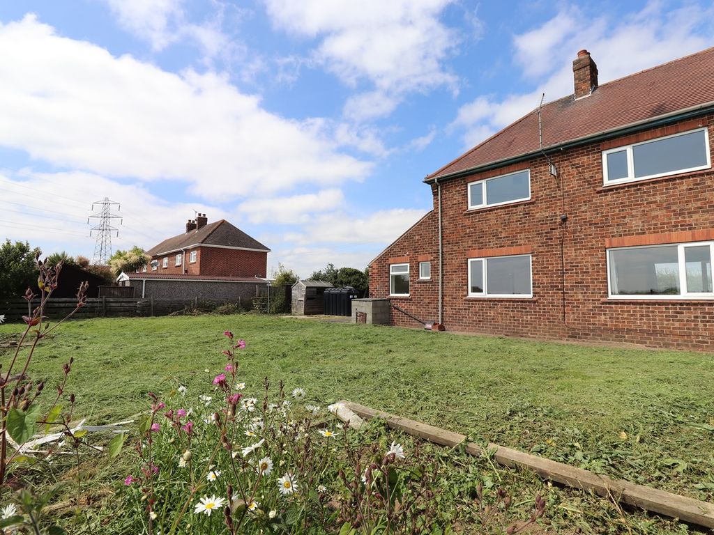 3 bed semi-detached house for sale in Burringham Road, Scunthorpe DN17, £110,000