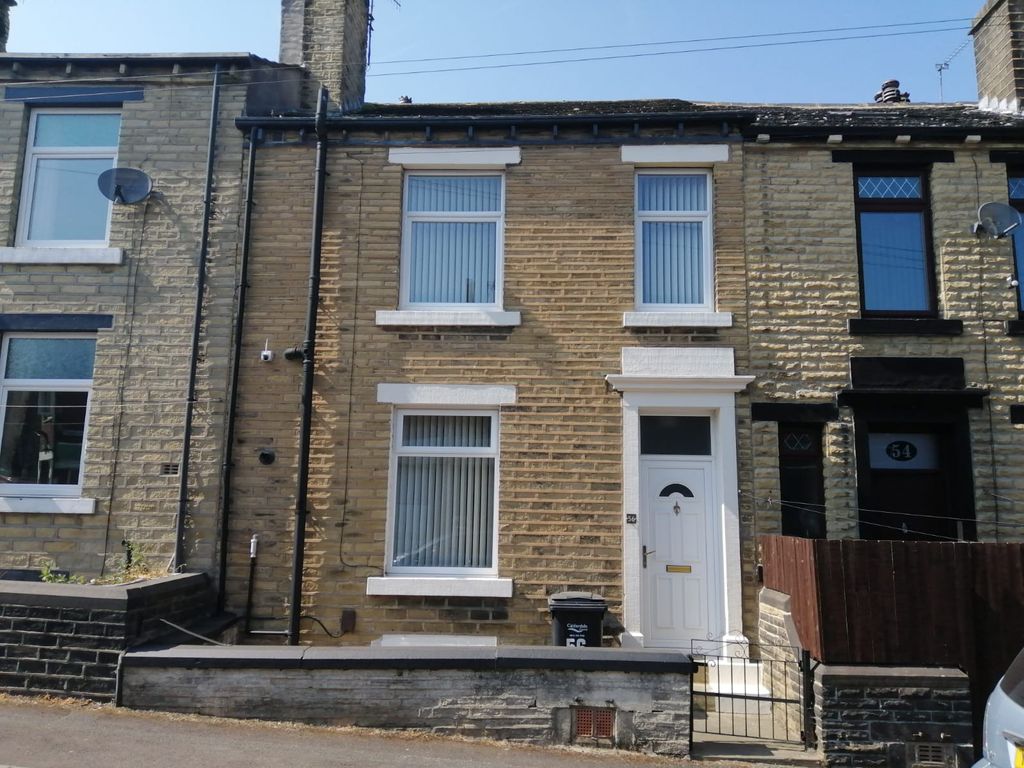 3 bed terraced house for sale in Catherine Street, Elland HX5, £110,000