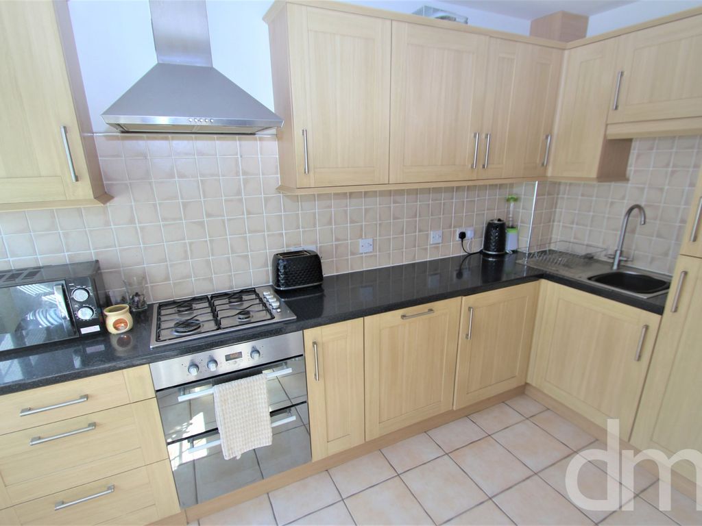 2 bed end terrace house for sale in Kelvedon Road, Tiptree, Colchester CO5, £262,500