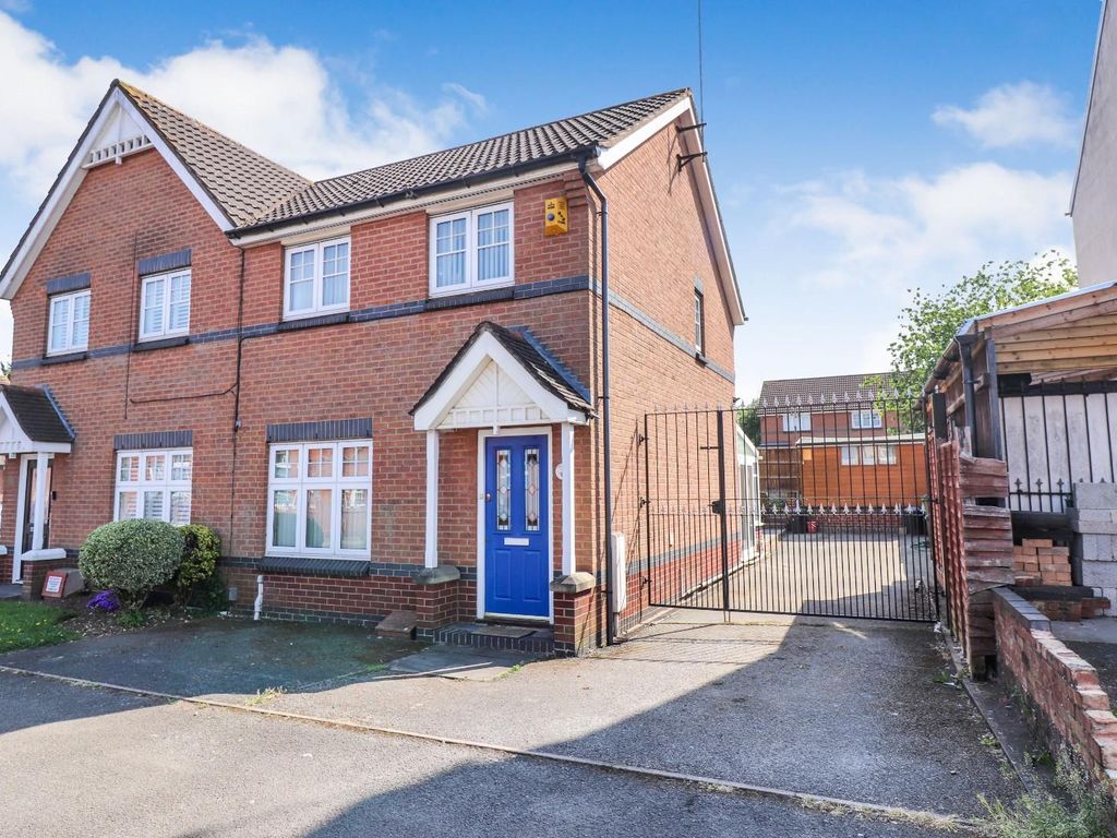 3 bed semi-detached house for sale in Merevale Avenue, Nuneaton CV11, £234,950