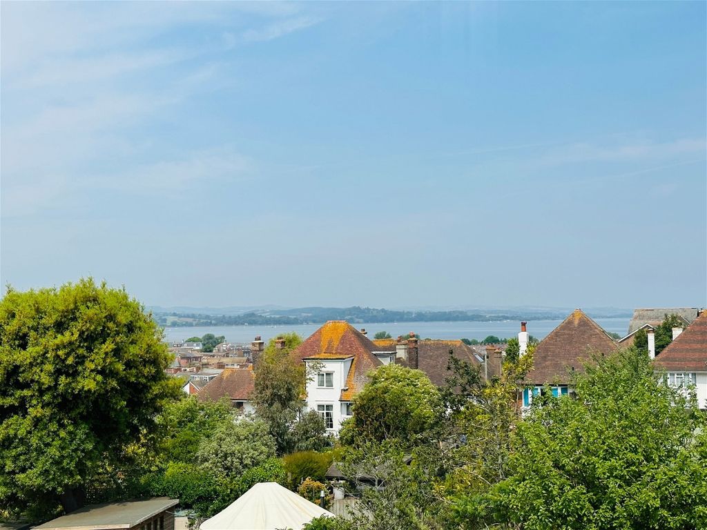 2 bed flat for sale in 5 Salterton Road, Exmouth EX8, £300,000
