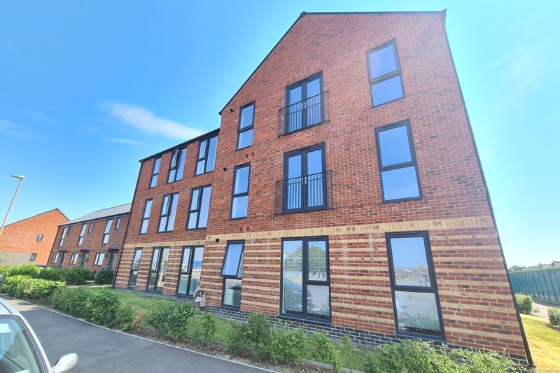 1 bed flat for sale in Lysander Court, Argus Road, Lee-On-The-Solent PO13, £114,000