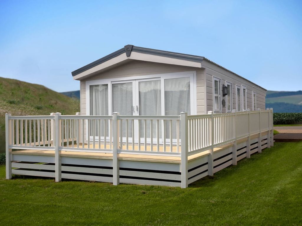 2 bed lodge for sale in Rice And Cole Ltd Sea End Boathouse, Essex CM0, £99,995
