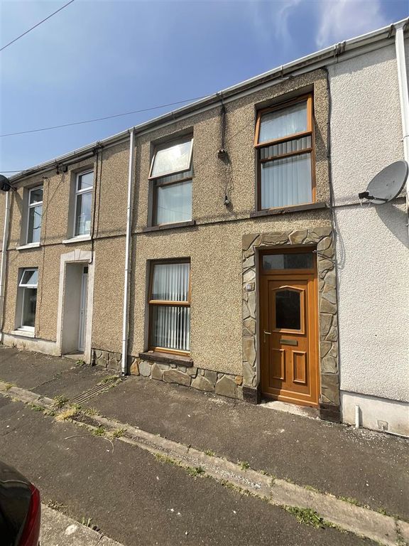 2 bed terraced house for sale in Pantyffynnon Road, Ammanford SA18, £135,000