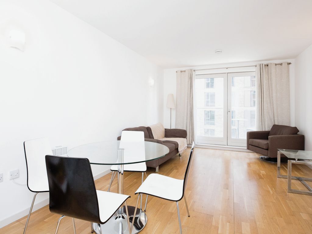 1 bed flat for sale in Goulden Street, Manchester M4, £155,000