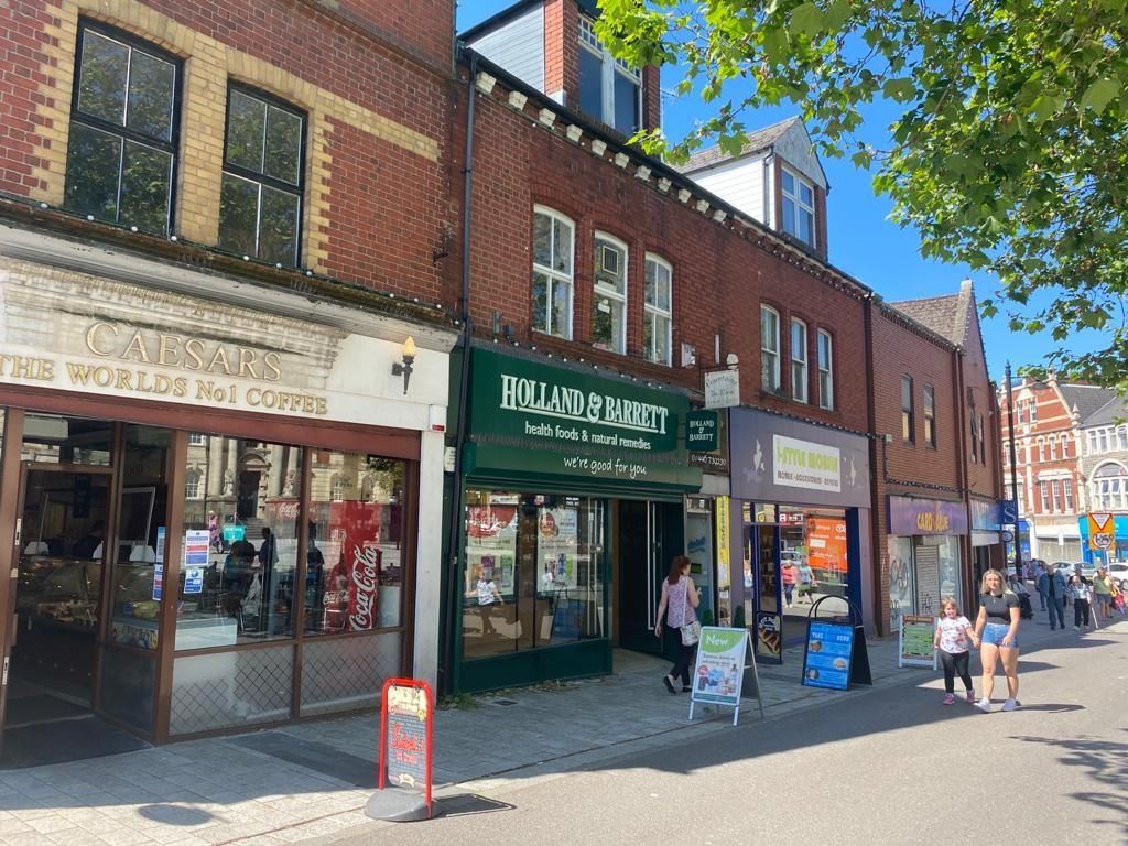 Retail premises for sale in Retail Investment Property, 132 Holton Road, Barry CF63, £239,000