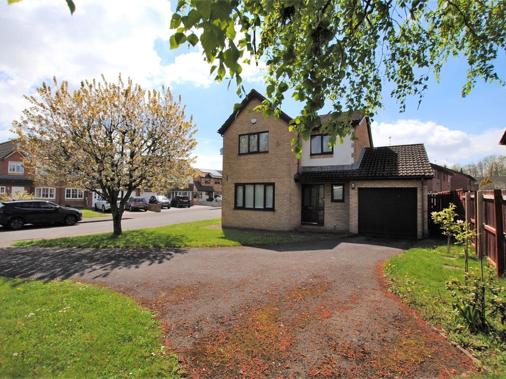 3 bed detached house for sale in Meadowsweet Drive, St.Mellons, Cardiff CF3, £325,000