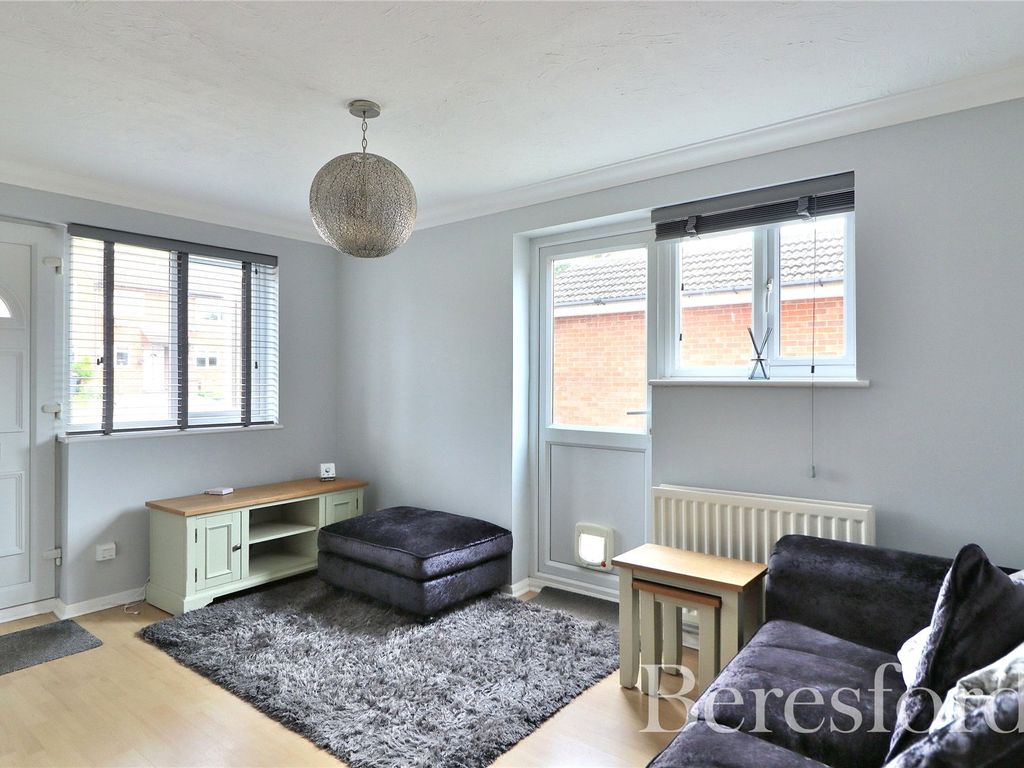 1 bed semi-detached house for sale in Henniker Gate, Chelmsford CM2, £250,000