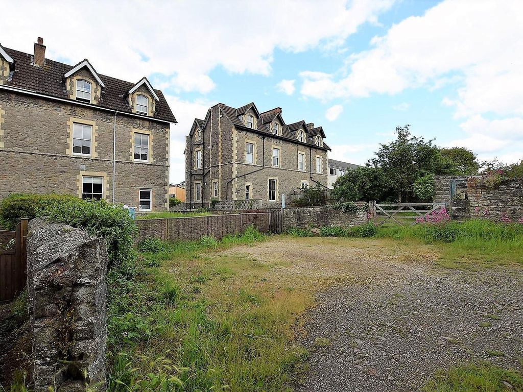 2 bed flat for sale in Hallam Road, Clevedon BS21, £249,950