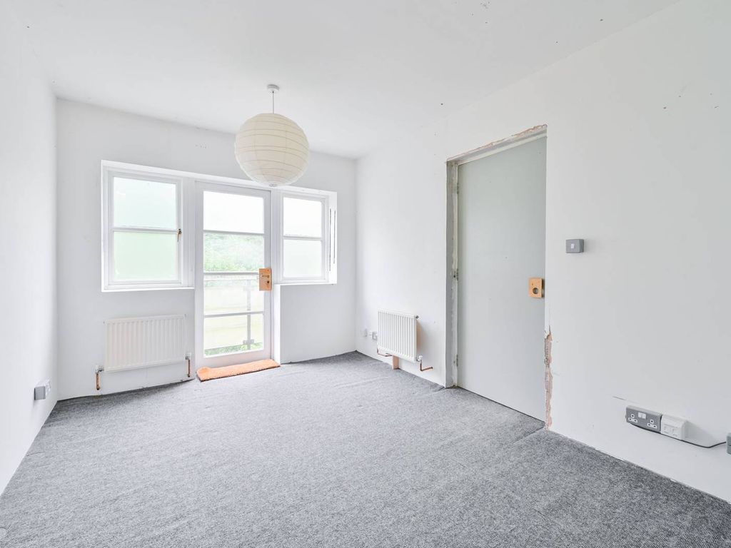 1 bed flat for sale in Alexandra Road, St John