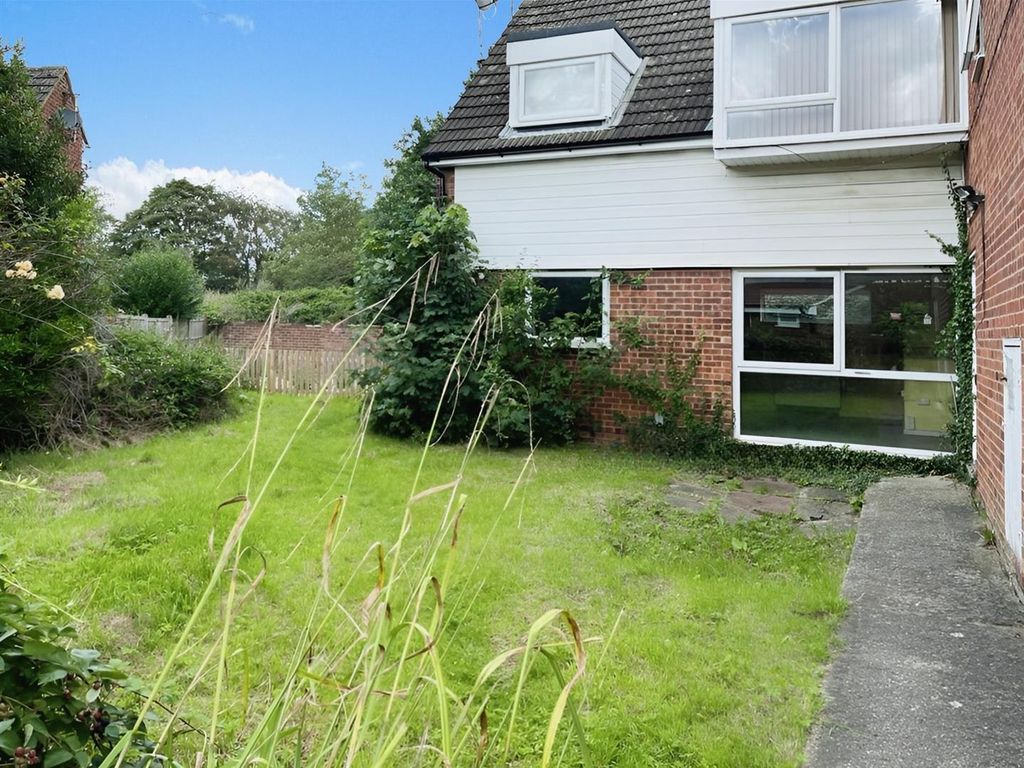 1 bed flat for sale in Ribbledale, London Colney, St. Albans AL2, £170,000