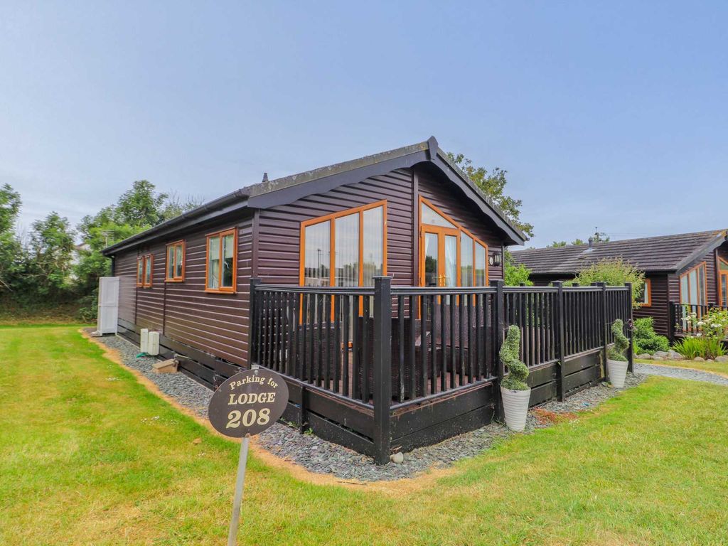 3 bed lodge for sale in Killigarth Manor Holiday Park, Looe PL13, £64,500