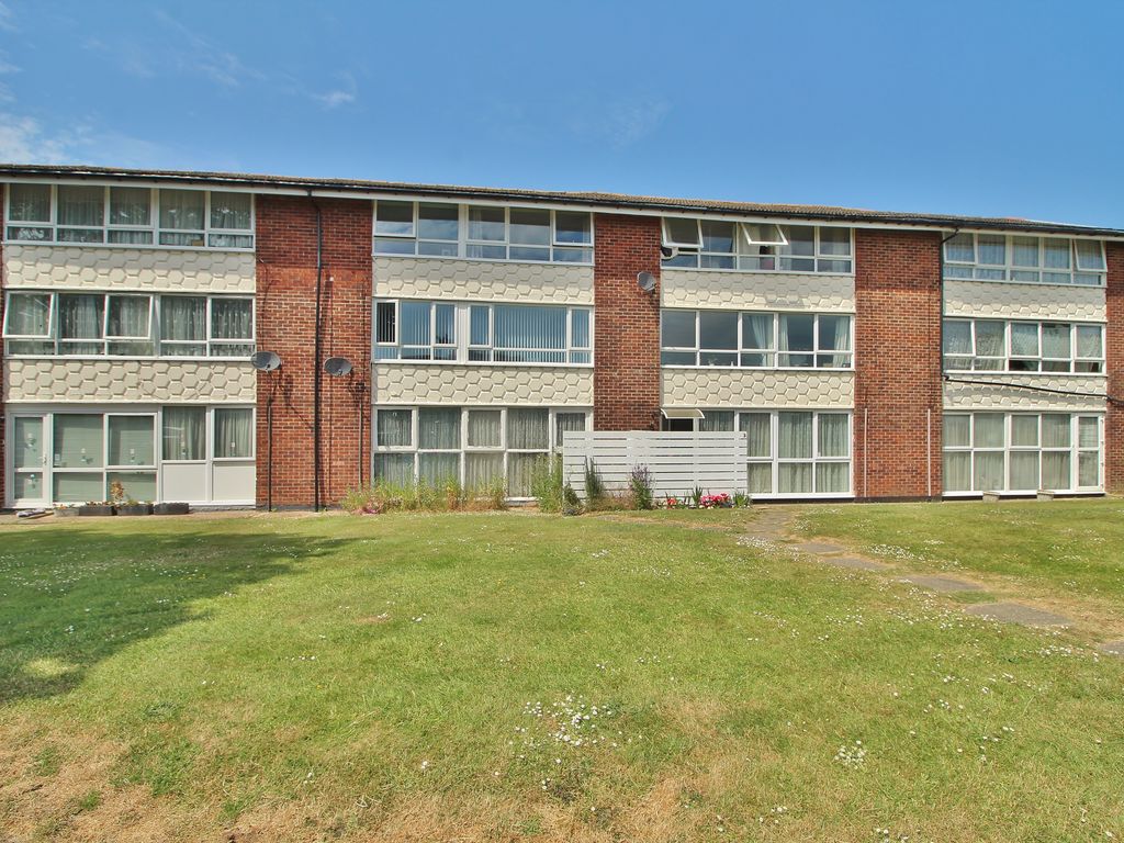 1 bed flat for sale in Chidham Walk, Havant PO9, £135,000