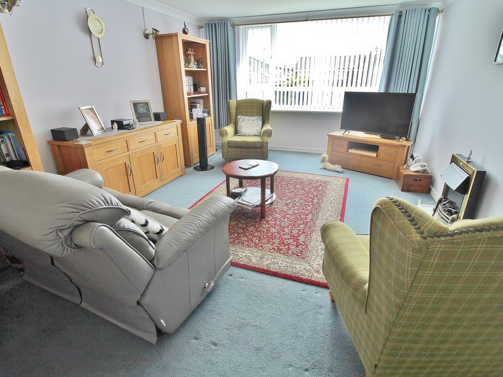 1 bed flat for sale in Chidham Walk, Havant PO9, £135,000