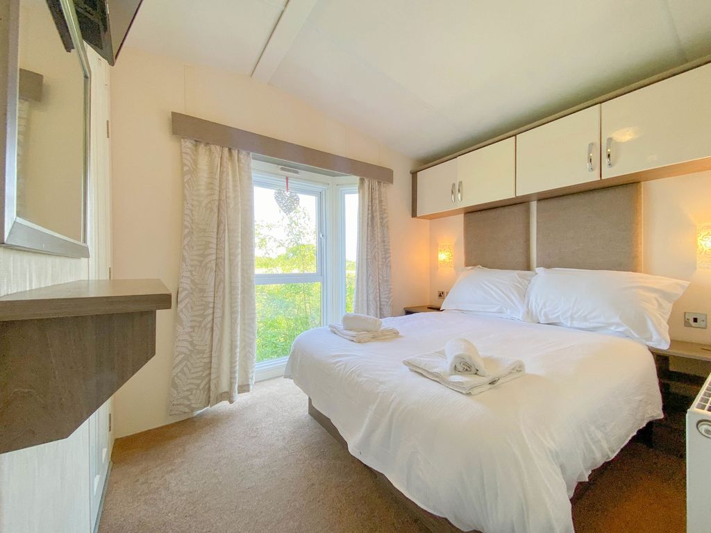 2 bed mobile/park home for sale in Felton, Morpeth NE65, £62,000