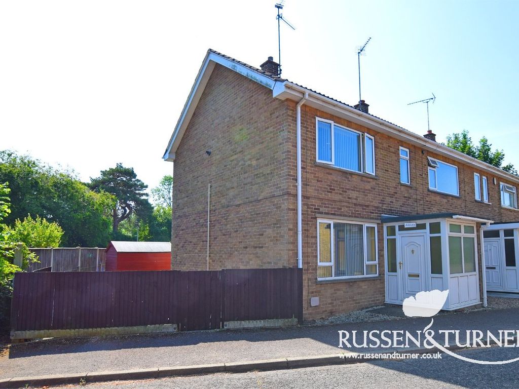 2 bed end terrace house for sale in Bransby Close, King's Lynn PE30, £190,000