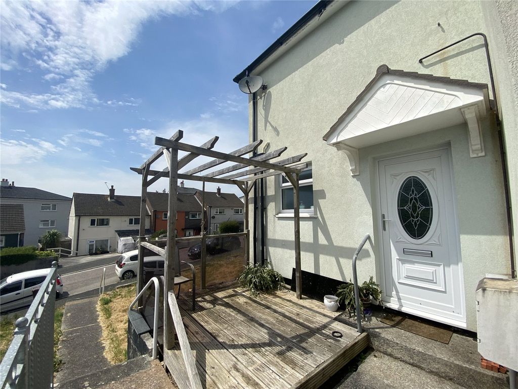 1 bed flat for sale in Warwick Avenue, Crownhill, Plymouth PL5, £100,000