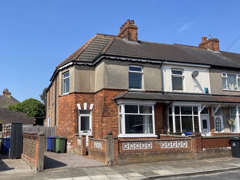 3 bed end terrace house for sale in Hey Street, Cleethorpes DN35, £199,950