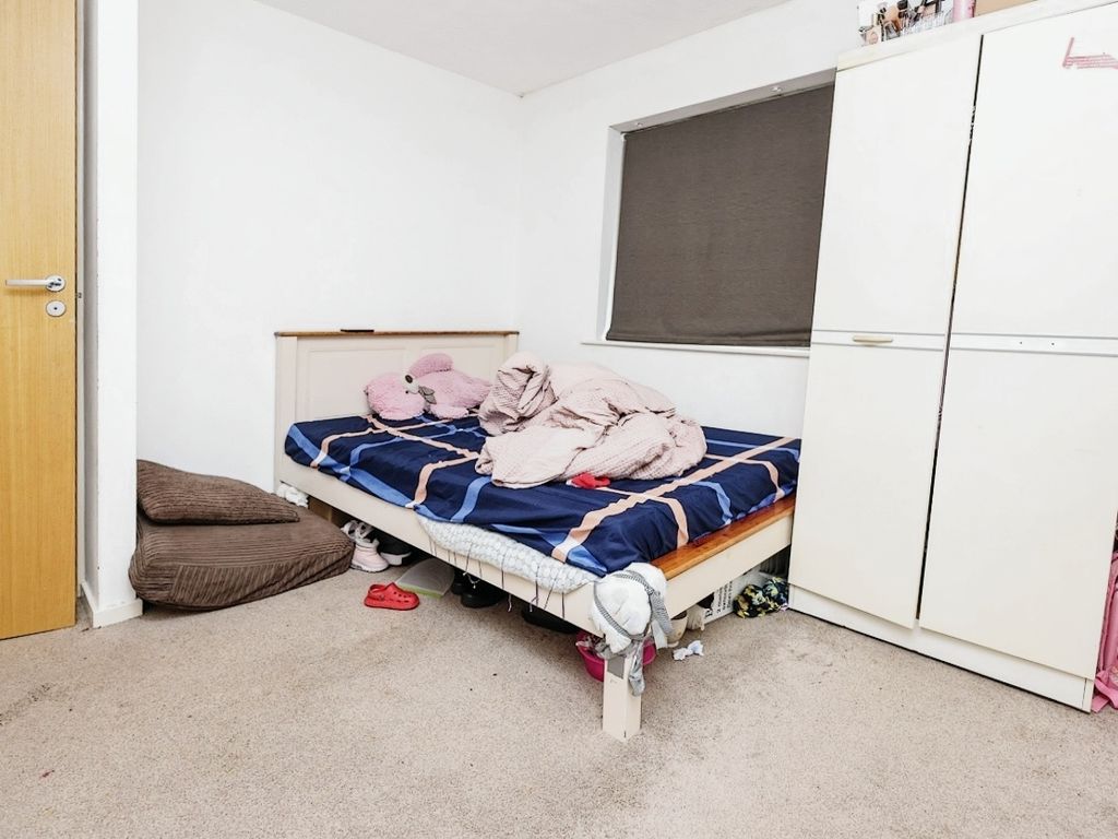 2 bed flat for sale in Osbourne Close, Birmingham, West Midlands B6, £125,000