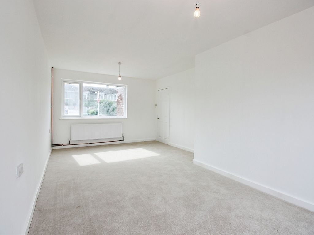 2 bed semi-detached house for sale in Dellfield Avenue, Lincoln LN6, £150,000