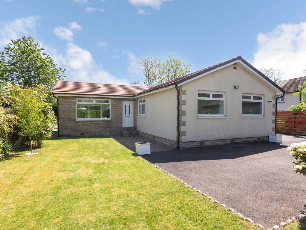3 bed bungalow for sale in Lyon Road, Killin, Stirlingshire FK21, £295,000
