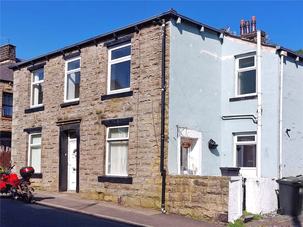 3 bed end terrace house for sale in Townsend Street, Waterfoot, Rossendale BB4, £132,000